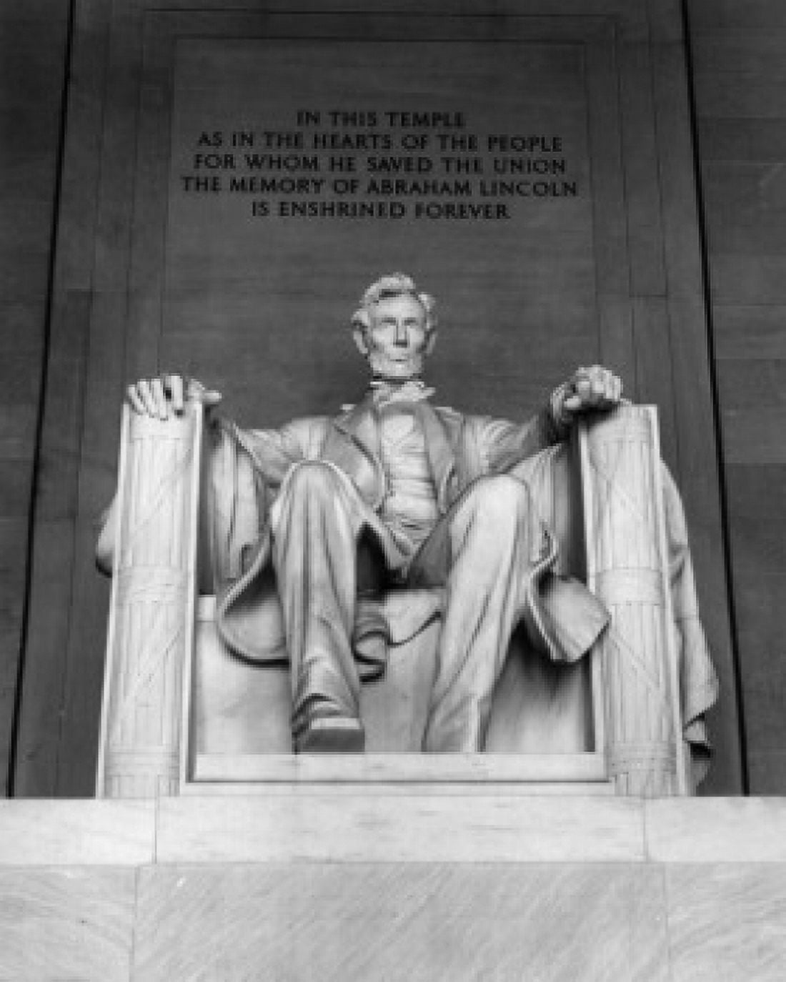 Abraham Lincolns statue in a memorial Lincoln Memorial Washington DC USA Canvas Art - (18 x 24)