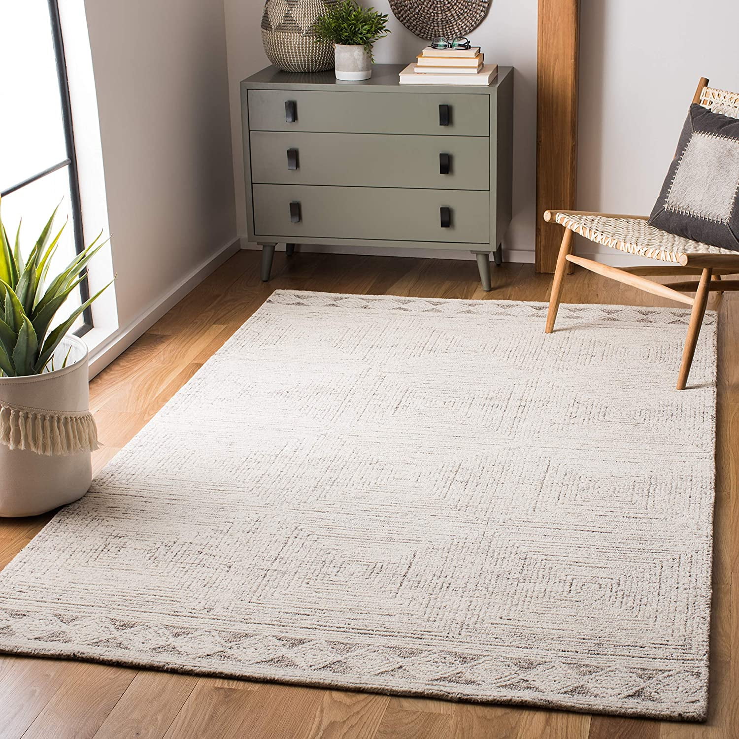 Ivory and Grey 8' x 10' Handmade Wool Abstract Rug