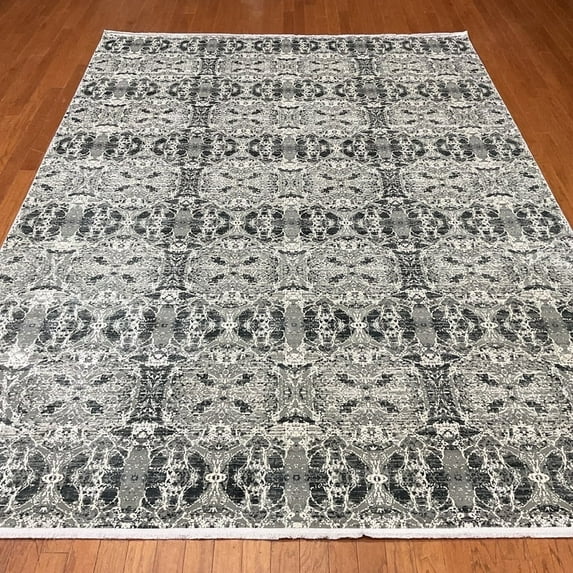 Abstract Design Wool & Silk Rug - 7'9 x 11'