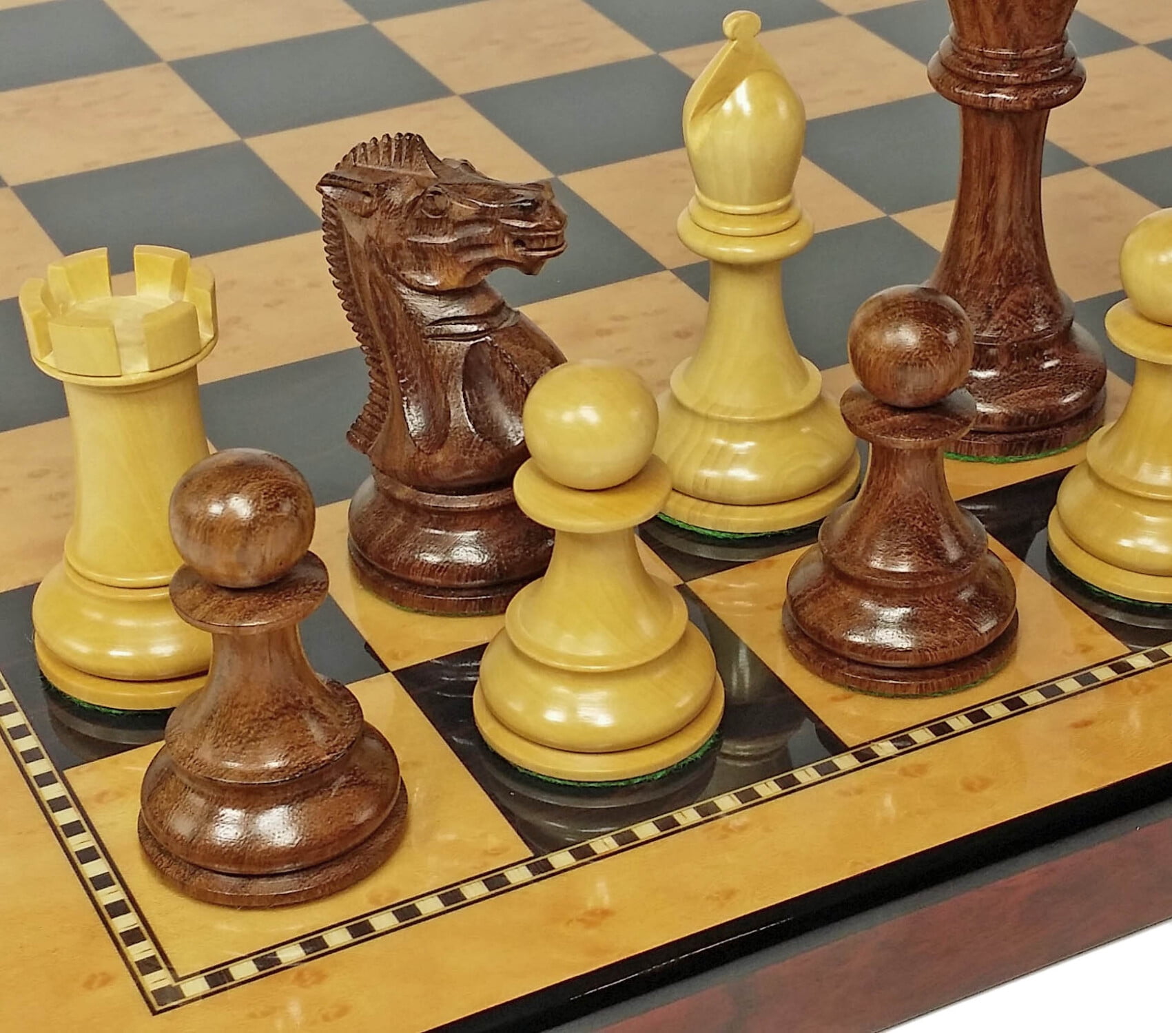 Acacia 4 5/8" Anderssen Staunton Wood Chess Set W/ Large 18" Walnut Color Board