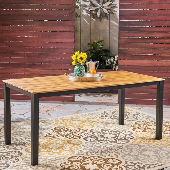 Acacia Wood Table - Outdoor Suppertime - Lawn Dining - Solid Build