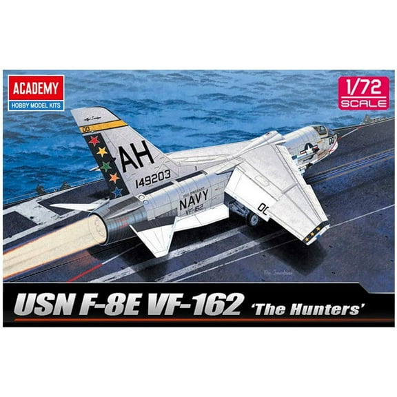 Academy USN F-8E VF-162 "The Hunters" Model Kit
