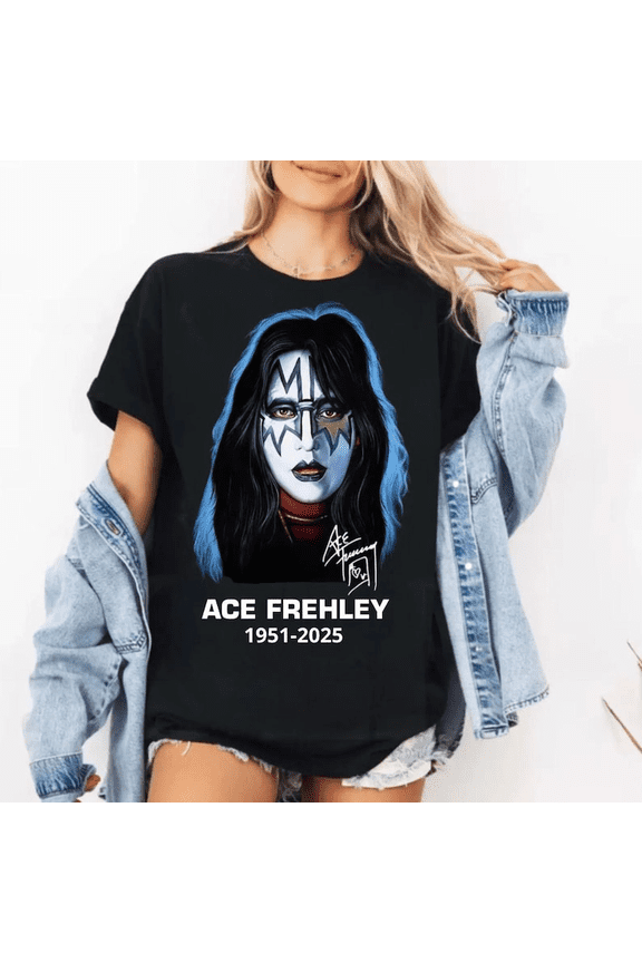 Acce FrehHley The SpaceEman Memorial T-Shirt, Vintage 90s Kiss Graphic Tee
