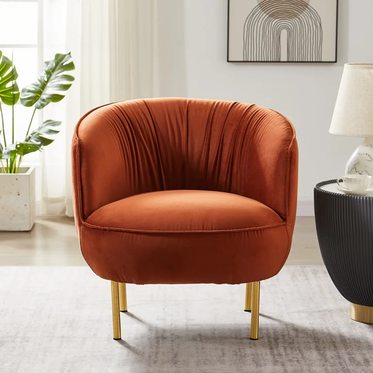 Cozy lounge best sale chair for bedroom