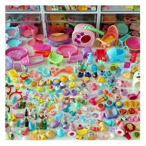 Accessories Lot compatible with LPS Toys, Random 35 pcs Hat Scarf Skirt Sardine Tins Clothes Bow Skirt Dress Glasses Wings Collar Jars Sunglasses for LPS Cat Dog Collie Toy Figure Pet
