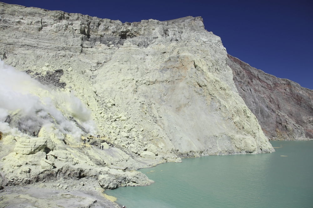 Acidic crater lake Kawah Ijen volcano Java Indonesia Canvas Art - Richard RoscoeStocktrek Images (18 x 12)
