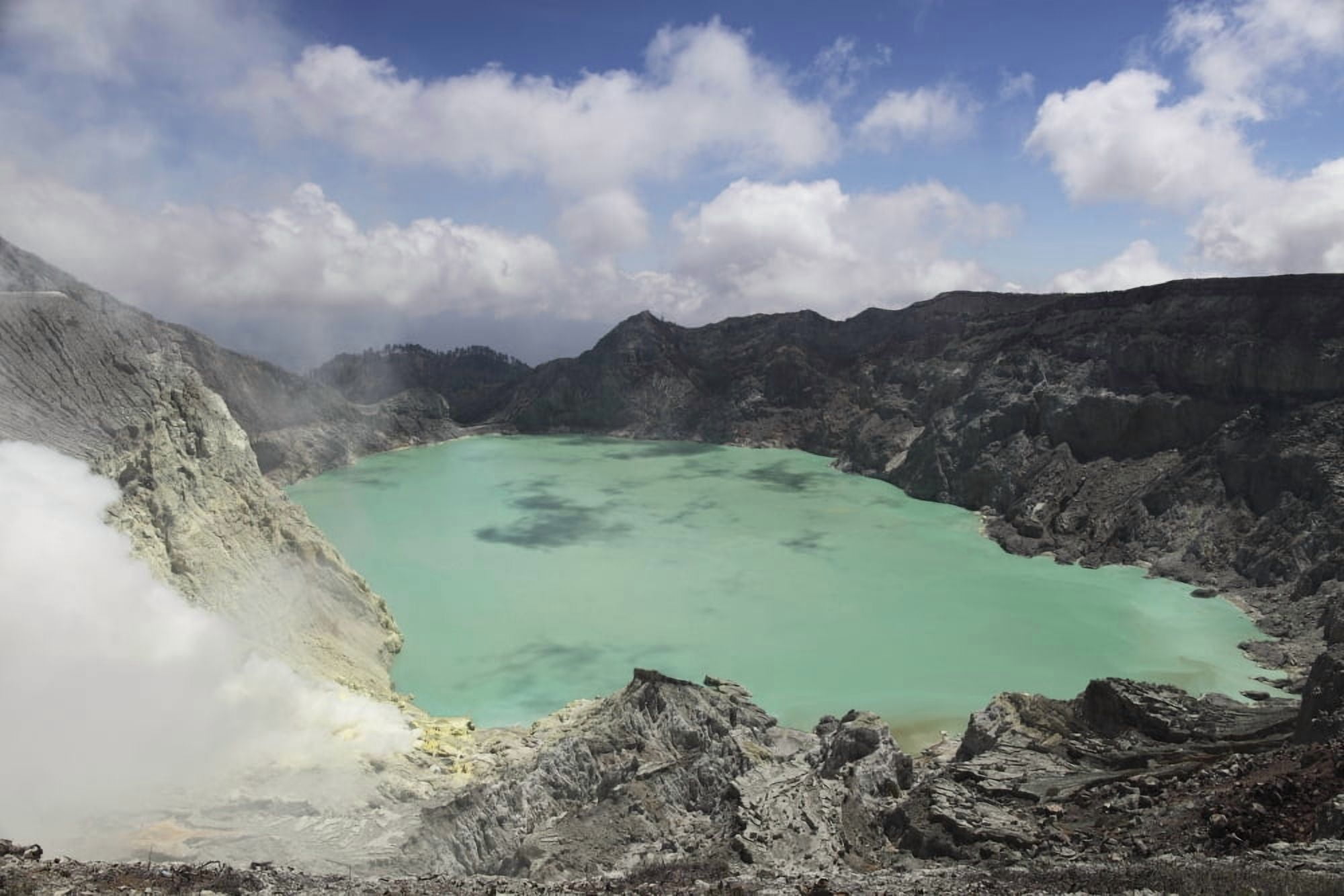 Acidic crater lake Kawah Ijen volcano Java Indonesia Canvas Art - Richard RoscoeStocktrek Images (18 x 12)