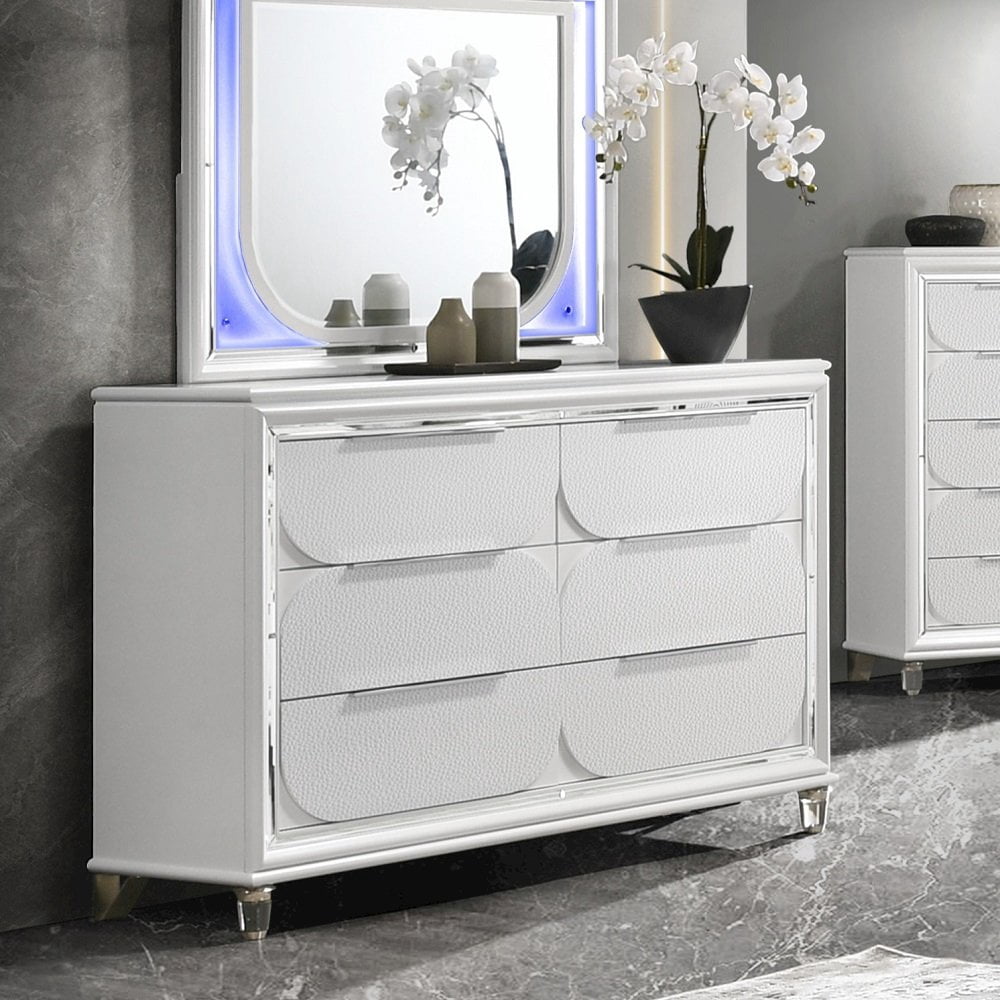Acme Furniture Tarian Dresser Pearl White