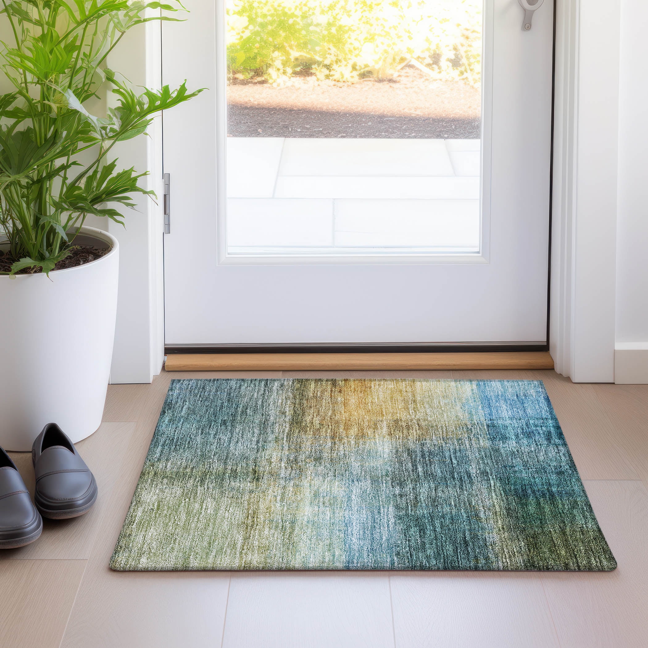 Blue Gradient Synthetic Washable Rectangular Area Rug