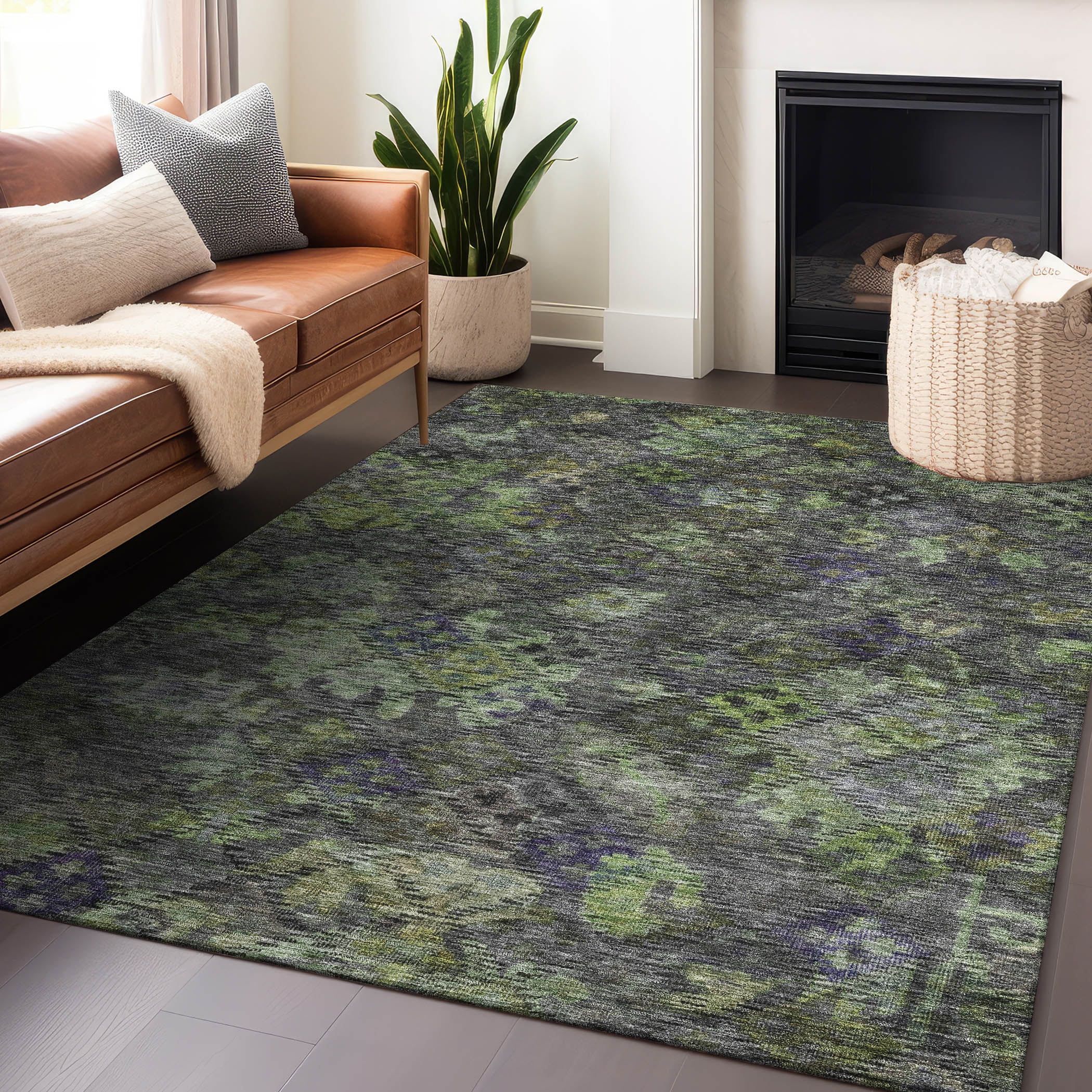 Green and Gray Flat Woven Synthetic Washable Area Rug 5' x 7'
