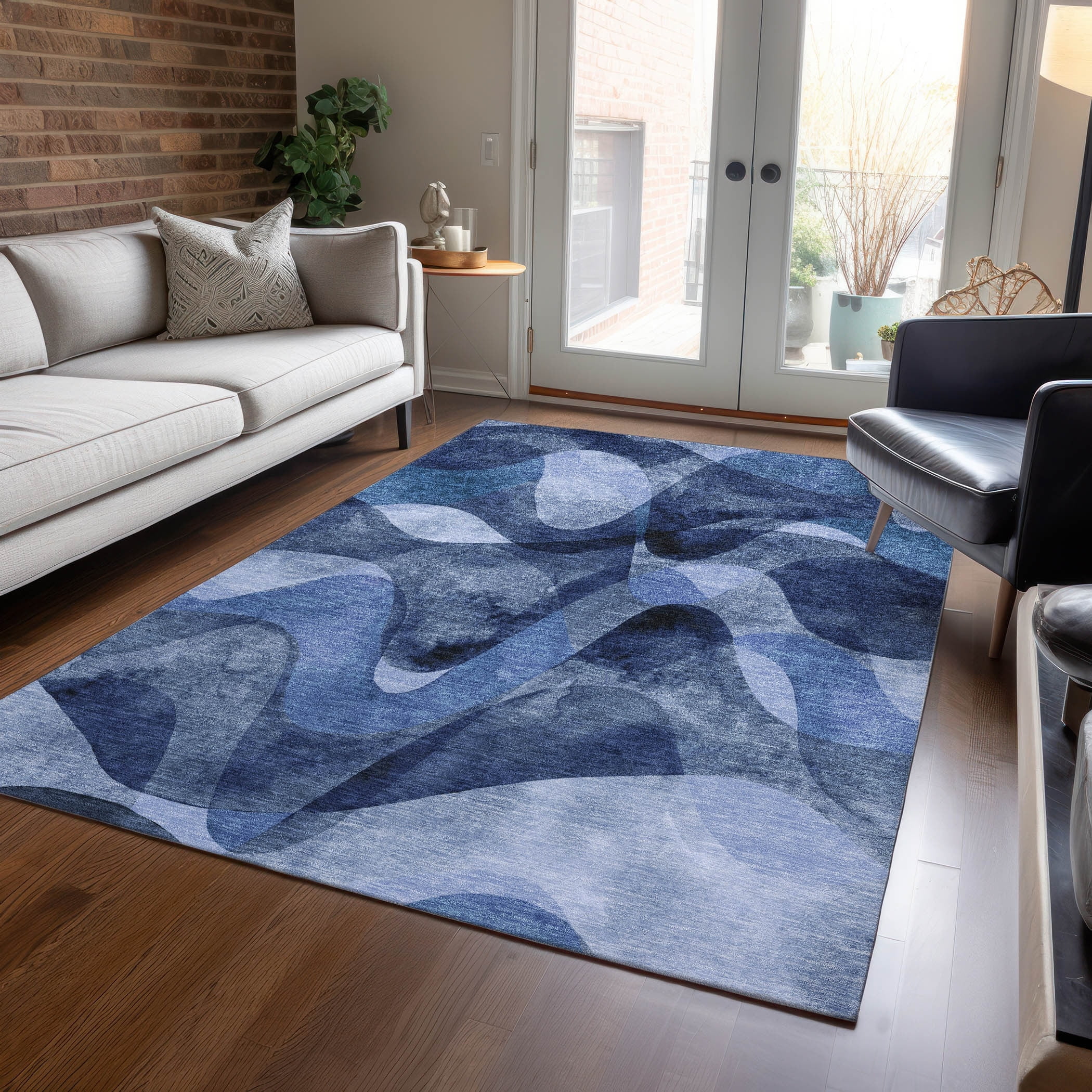 Navy Abstract Synthetic 5' x 7' Washable Area Rug
