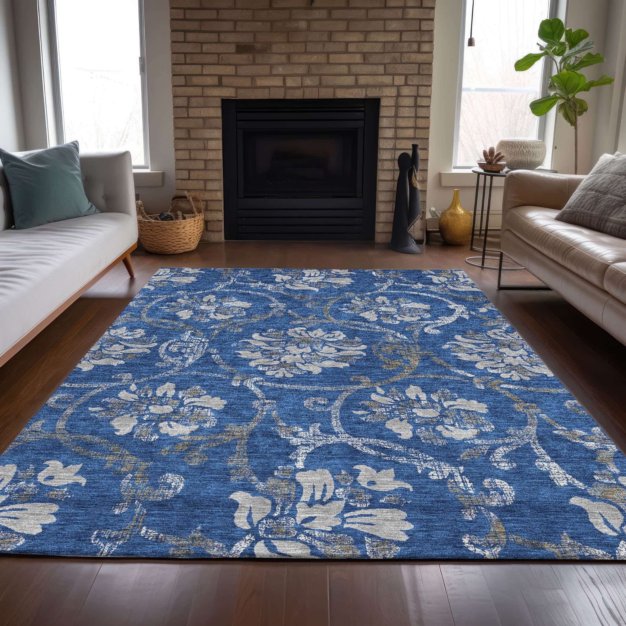 Blue Floral Synthetic Indoor/Outdoor Washable Rug 2'6" x 3'10"