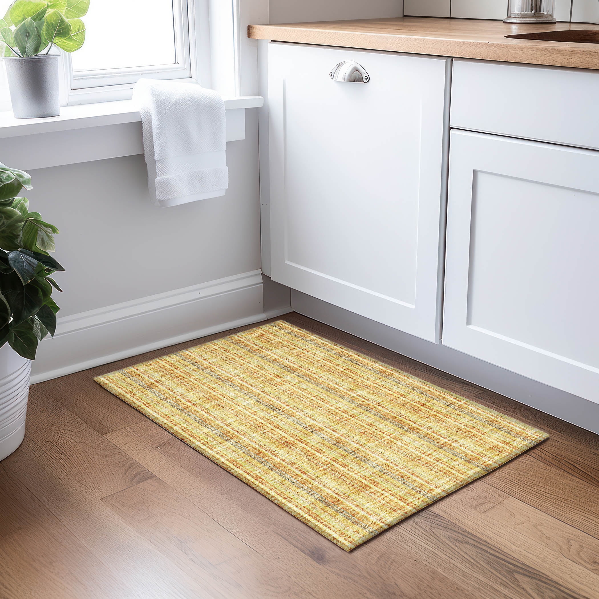 Honey Striped Synthetic Indoor/Outdoor Washable Rug