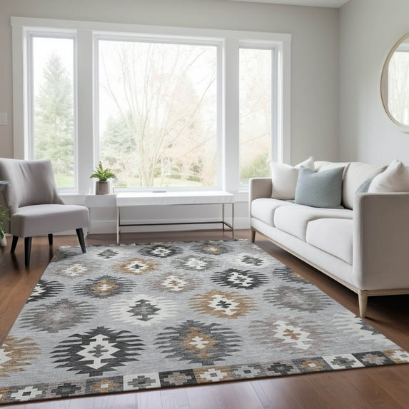 Addison Rugs Chantille Indoor/Outdoor Transitional Southwest Silver Washable Rectangle Rug, 2'6" x 3'10"