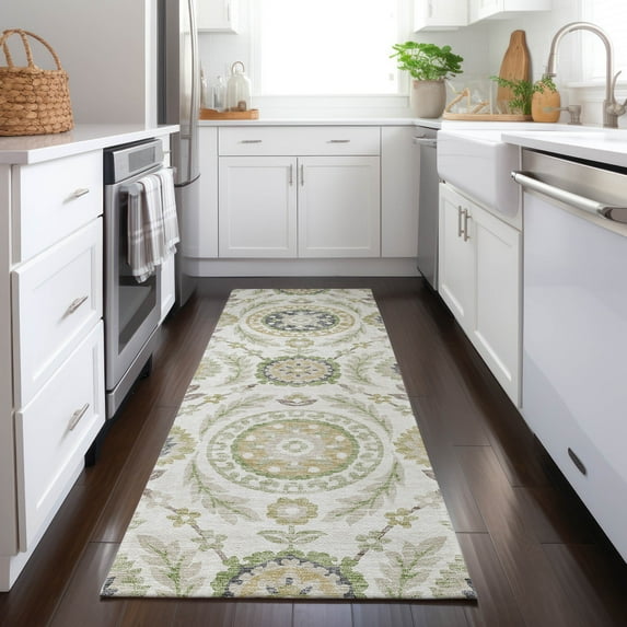Addison Rugs Chantille Indoor/Outdoor Transitional Floral Ivory Washable Runner Rug, 2'3" x 7'6"