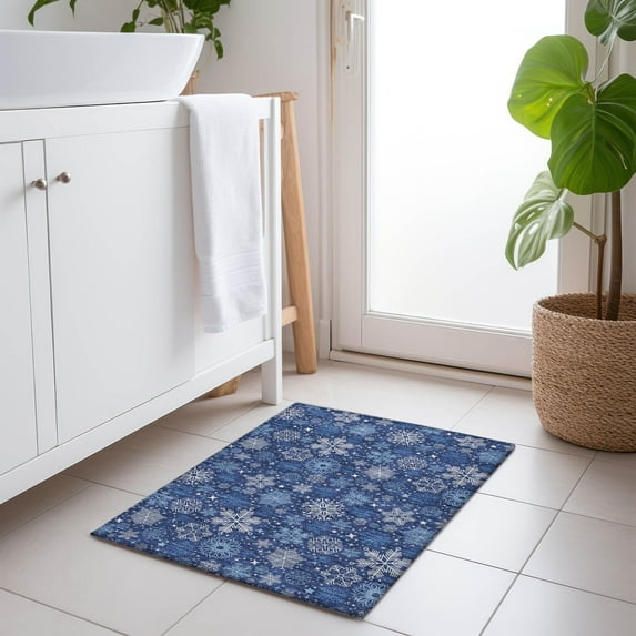 Addison Rugs Chantille Indoor/Outdoor Transitional Holiday Snowflake Navy Machine Washable Rectangle Rug, 1'8" x 2'6"