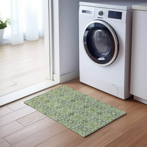 Addison Rugs Chantille Indoor/Outdoor Transitional Medallions Aloe Washable Rectangle Rug, 1'8" x 2'6"