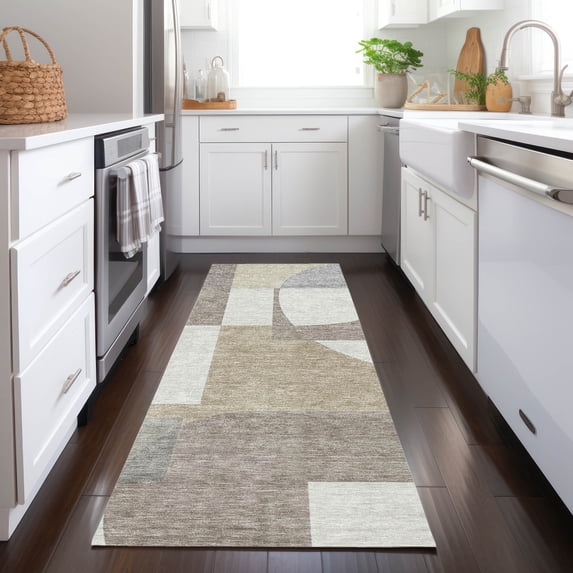 Addison Rugs Chantille Indoor/Outdoor Transitional Mid Century Khaki Washable Runner Rug, 2'3" x 7'6"