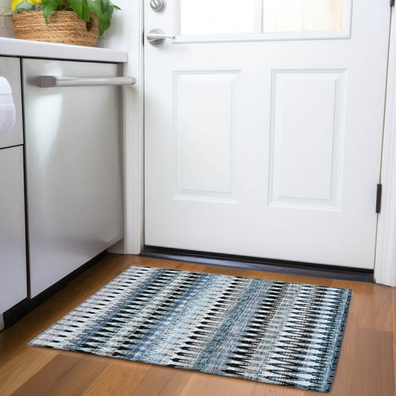 Addison Rugs Chantille Indoor/Outdoor Transitional Southwest Gray Washable Rectangle Rug, 1'8" x 2'6"