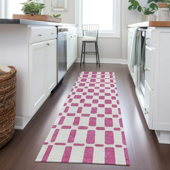 Addison Rugs Chantille Indoor/Outdoor Transitional Squares Blush Washable Runner Rug, 2'3" x 7'6"