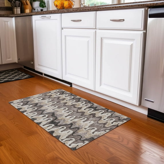 Addison Rugs Chantille Indoor/Outdoor Transitional Waves Taupe Washable Rectangle Rug, 1'8" x 2'6"