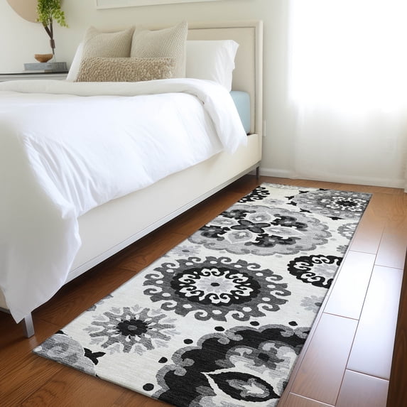 Addison Rugs Chantille Indoor/Outdoor Transitional Kaleidoscope Black Washable Runner Rug, 2'3" x 7'6"