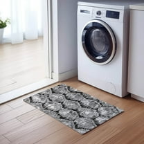 Addison Rugs Chantille Indoor/Outdoor Transitional Diamond Black Washable Rectangle Rug, 1'8" x 2'6"