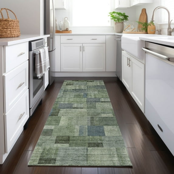 Addison Rugs Chantille Indoor/Outdoor Transitional Squares Green Washable Runner Rug, 2'3" x 7'6"