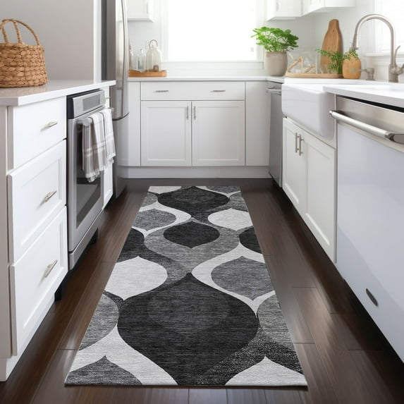 Addison Rugs Chantille Indoor/Outdoor Transitional Mid-century Modern Black Washable Runner Rug, 2'3" x 7'6"