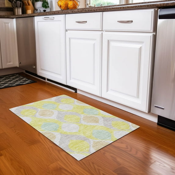 Addison Rugs Chantille Indoor/Outdoor Transitional Mid-century Modern Yellow Washable Rectangle Rug, 1'8" x 2'6"