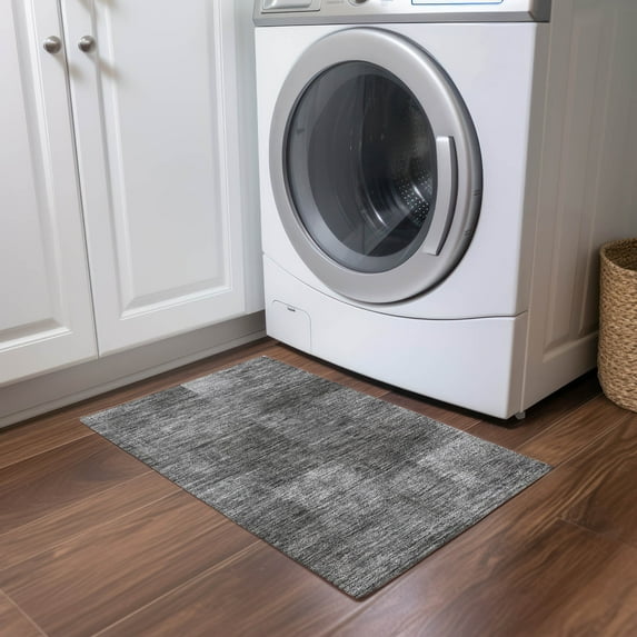 Addison Rugs Chantille Indoor/Outdoor Transitional Squares Gray Washable Rectangle Rug, 1'8" x 2'6"