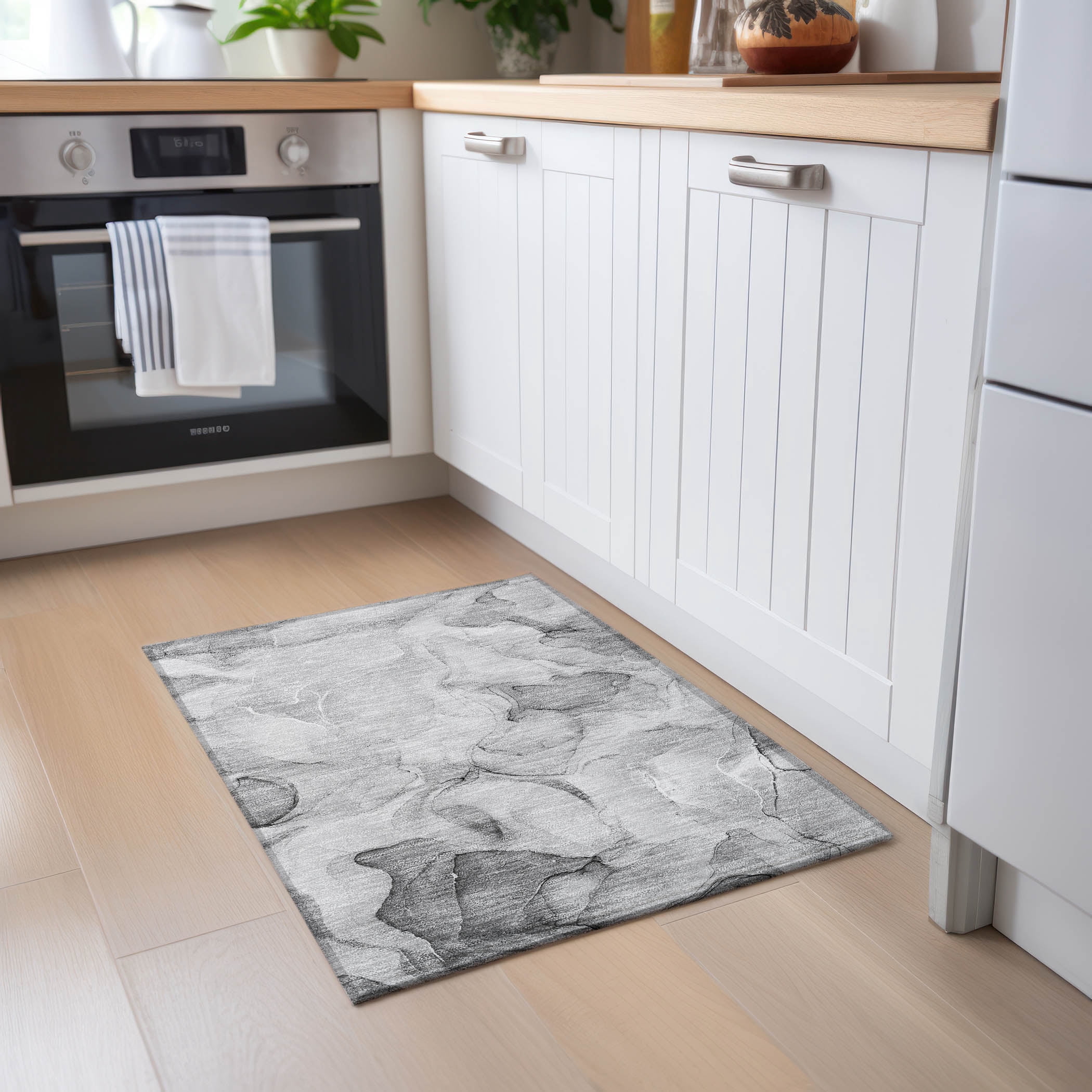 Addison Rugs Chantille Indoor/Outdoor Transitional Watercolors Gray Washable Rectangle Rug, 1'8" x 2'6"