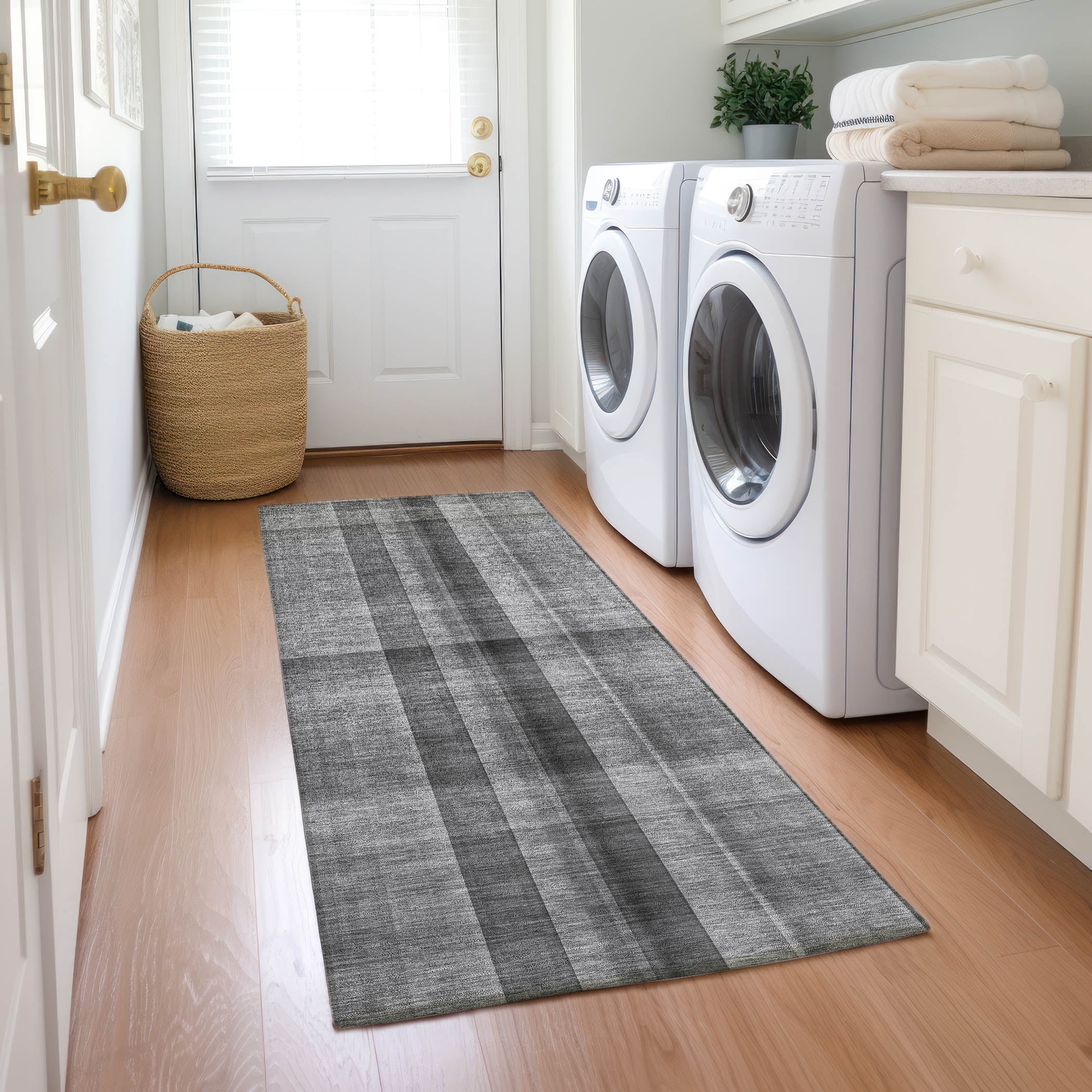 Addison Rugs Machine Washable Indoor/ Outdoor Modern Plaid Chantille Rug Gray - 2'3" x 7'6"