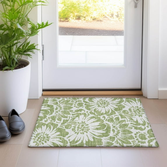 Addison Rugs Chantille Indoor/Outdoor Transitional Floral Aloe Washable Rectangle Rug, 1'8" x 2'6"