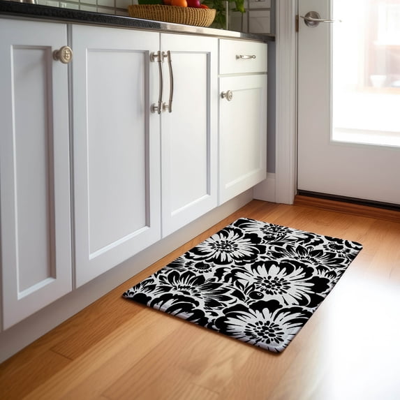 Addison Rugs Mayfield Washable Transitional Floral Black Rectangle Rug, 1'8" x 2'6"