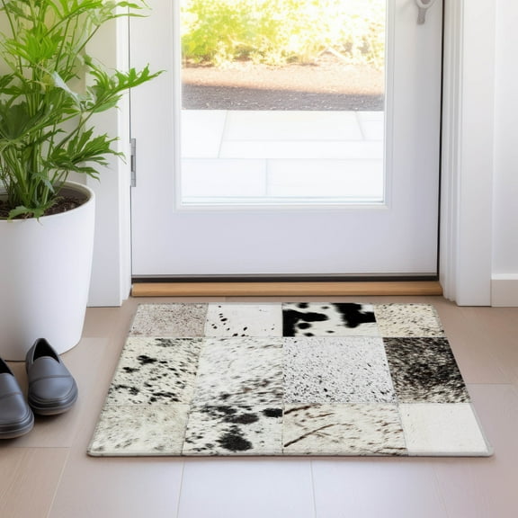 Addison Rugs Mayfield Washable Cowhide Boxes Granite Rectangle Rug, 1'8" x 2'6"