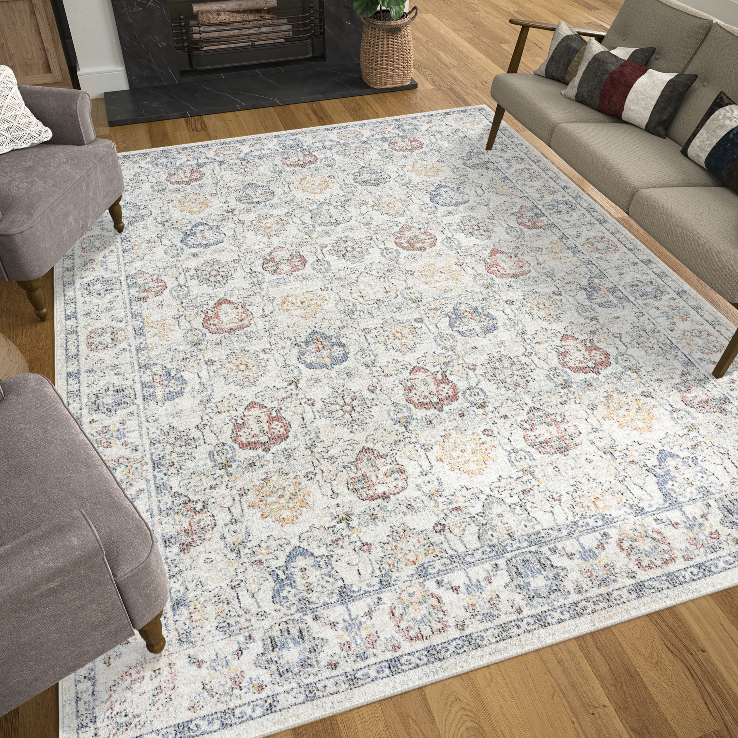 Addison Traditional 5' x 7' Cream and Blue Polypropylene Indoor Area Rug