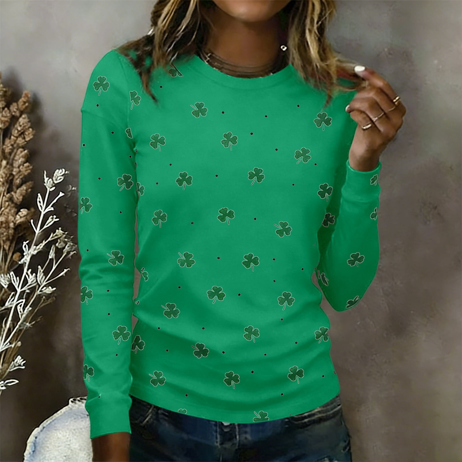 Adeawade Women Shirts Long Sleeve Tee Graphic Print T Shirt Festive ...