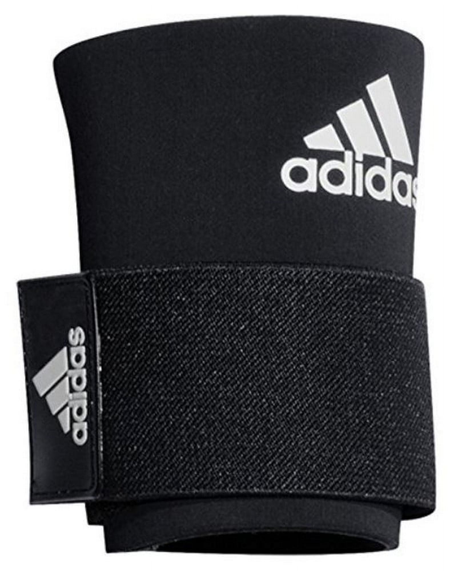 Adidas hotsell wrist support