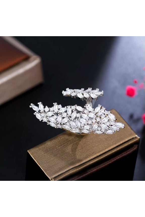 Adjustable Big Chunky White CZ Bridal Engagement Leaf Long Finger Ring Jewelry