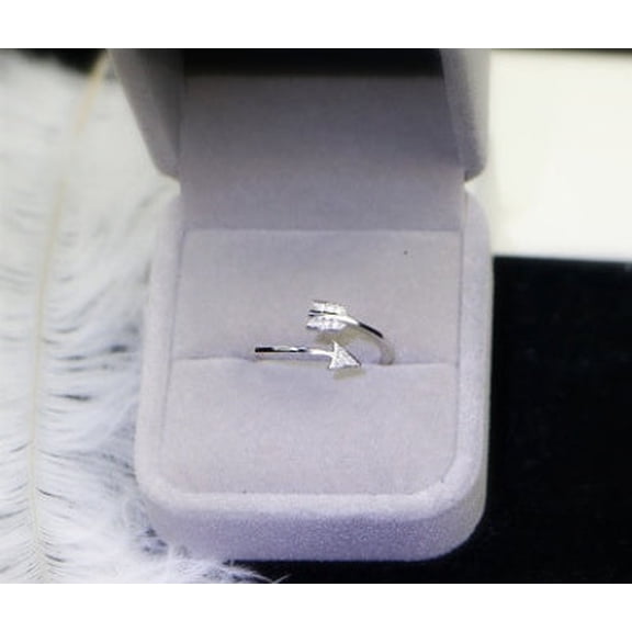 Adjustable Cupid Arrow Ring: Simple, Elegant Tail Ring Jewelry Crafted from Copper - A Perfect Gift for Women