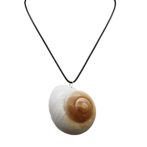Portable Shells Charm Necklace Stylish Pendant on Comfortable Rope Chain Jewelry Accessory for Trendy Women Ladies