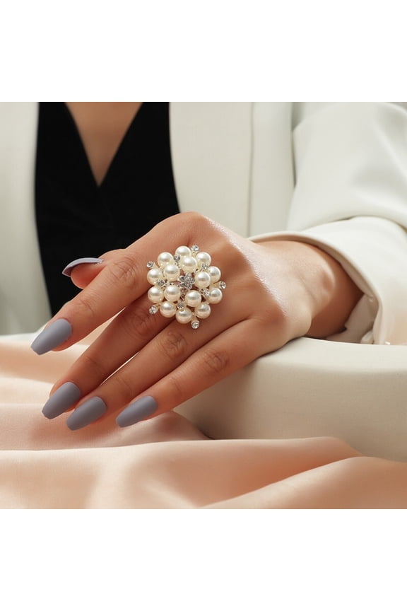 Adjustable Open Ring for Women Faux Pearl Index Finger Statement Band Minimalist Fashion Jewelry for Wedding Party Gift