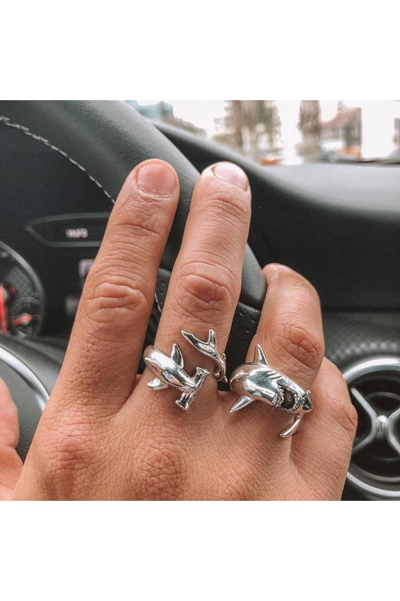 Adjustable White Shark Ring: Retro Simple Animal Design Alloy Fashion Ring for Women, Birthday Gift, Adjustable Opening