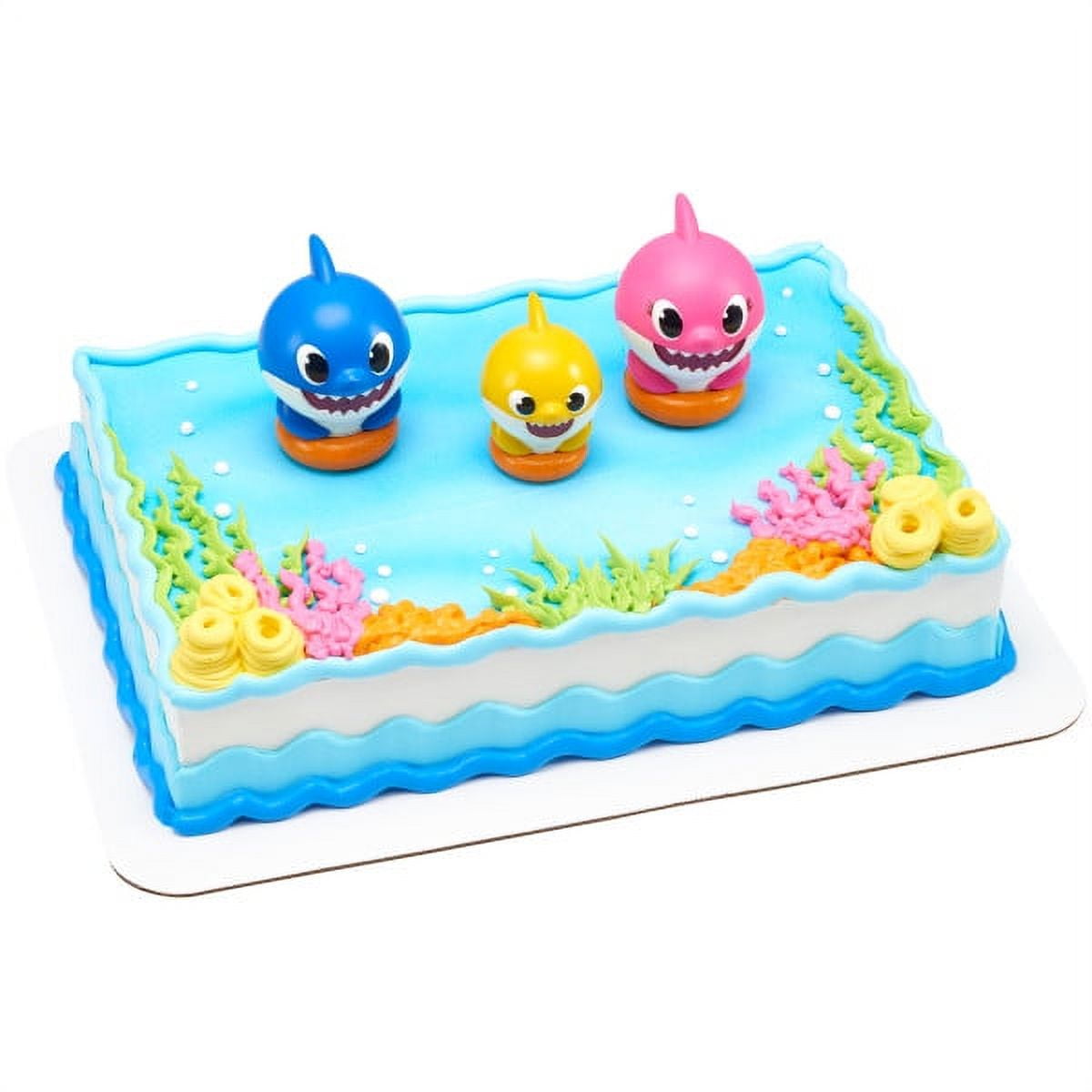 Adorable Decorations with Collectible Figurines Baby Shark Mom, Dad and Little One, by DecoPac