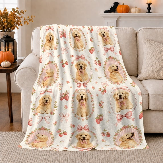 Adorable Golden Retriever Strawberry Pattern, Cozy Pet Portrait Pattern, Warm Flannel Blanket for Living Room and Bedroom, Dog Lovers Just Because Gift, Pet Lover Home Decor