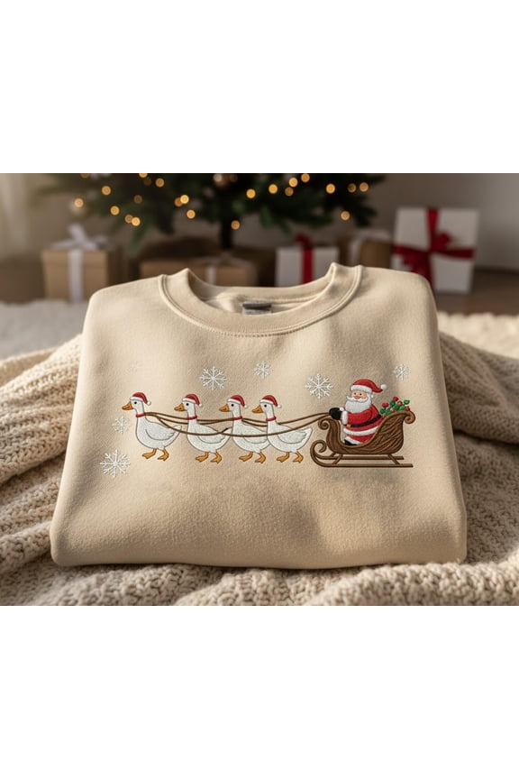 Adorable Santa Duck Embroidered Christmas Sweatshirt Funny Holiday Sleigh Ducks Sweater Festive Animal Lover Xmas Shirt for Cozy Winter