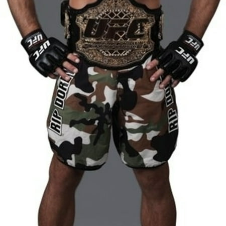 Advanced Graphics 914 UFC - Georges St Pierre Life-Size Cardboard Stand-Up