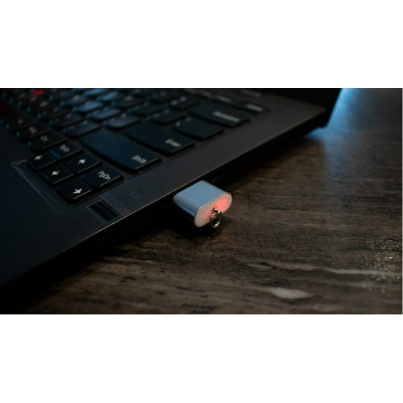 Advanced Steel Memory Card Reader Perfect for Apple & Windows Devices
