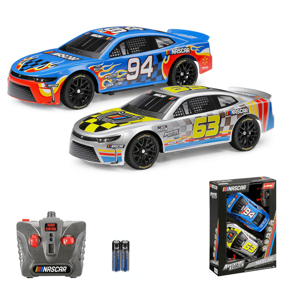 Adventure Force (1:24) NASCAR Battery Remote Control Silver/Multi Sports Car Race Set, 2423TP Child